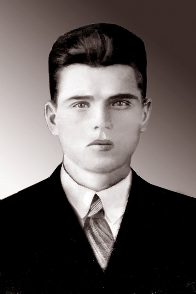 Оленин Семён Васильевич 1916-1943гг